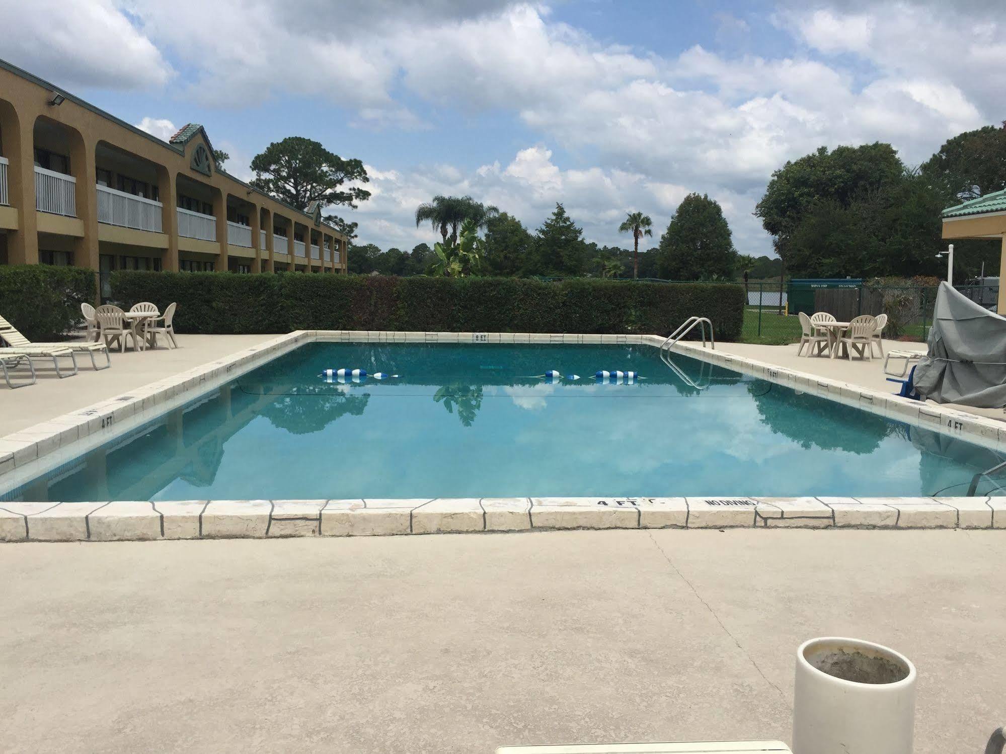 Budget Inn Sanford International Airport Extérieur photo